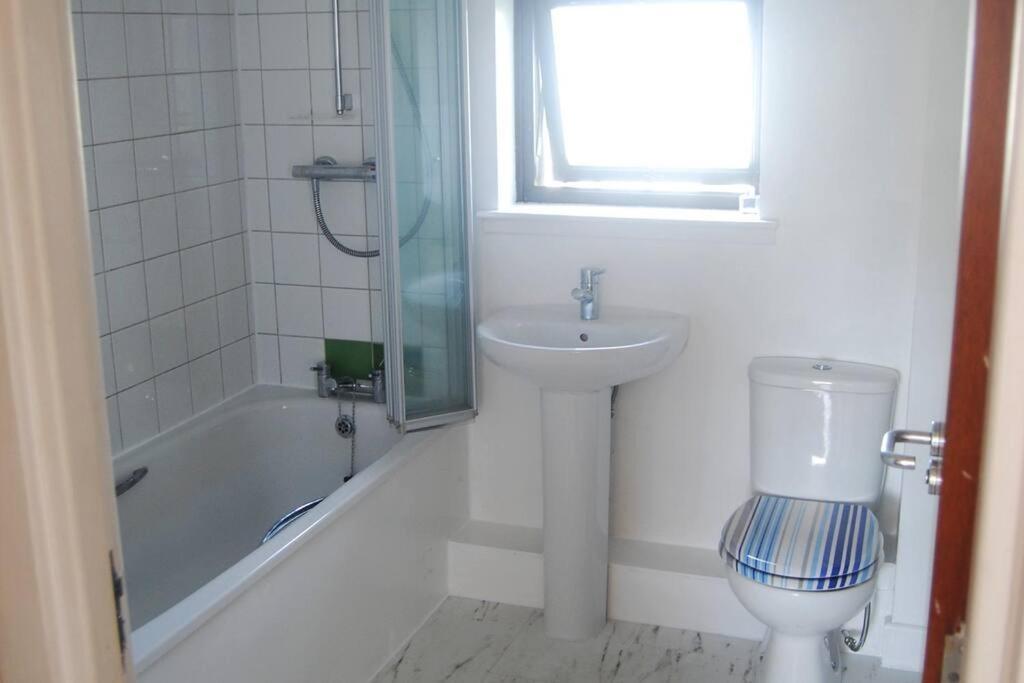 Central Two Bed Flat Close To Arthur'S Seat And University Edinburgh Eksteriør bilde